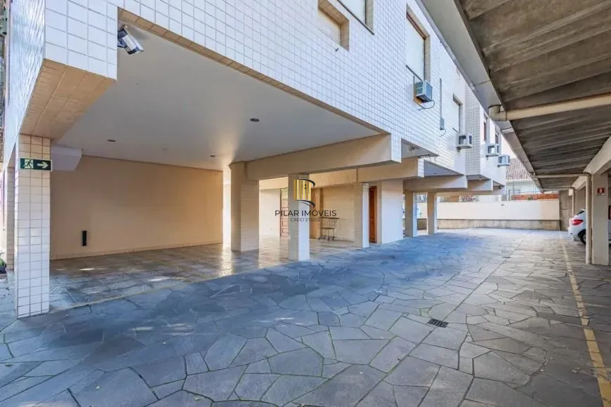 Apartamento 3 dormitórios reformado com churrasqueira no Jardim Lindóia