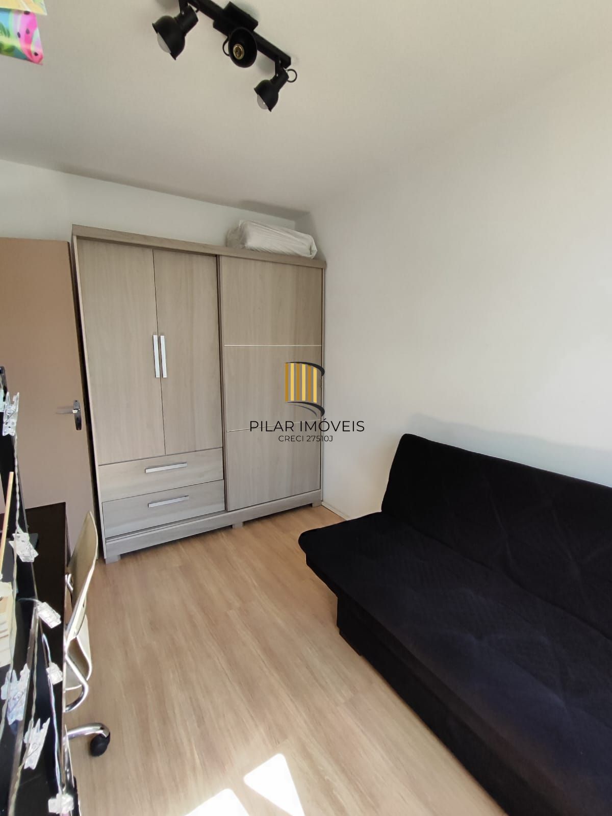 Apartamento mobiliado de 2 dormitórios Próximo da PUC