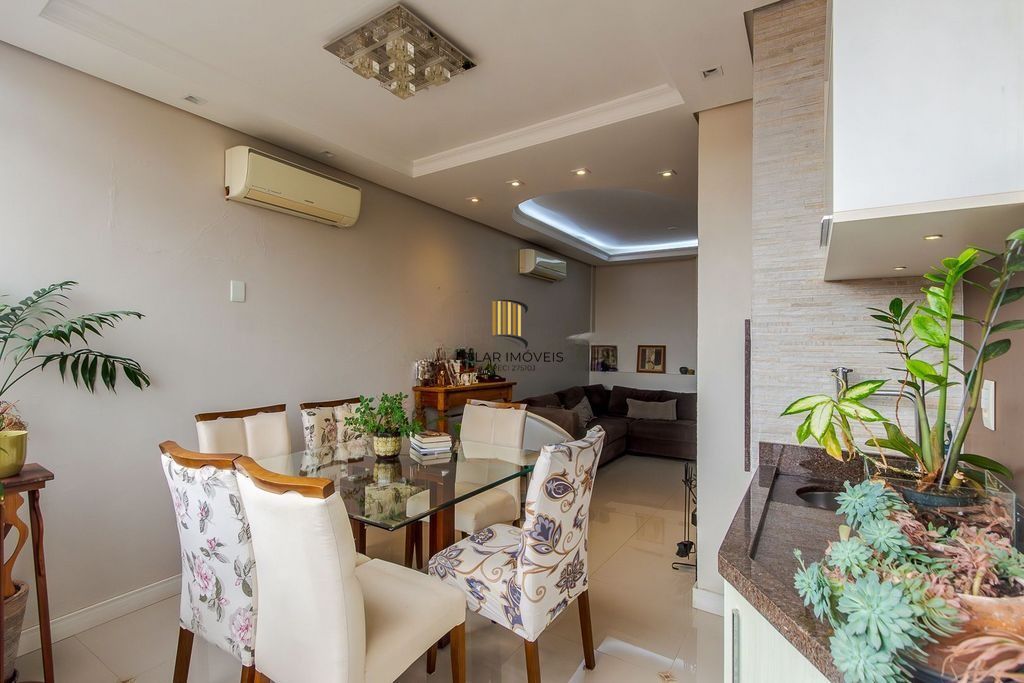 Apartamento 3 Dorms com Suíte e 2 Vagas no Jardim Planalto  – Porto Alegre