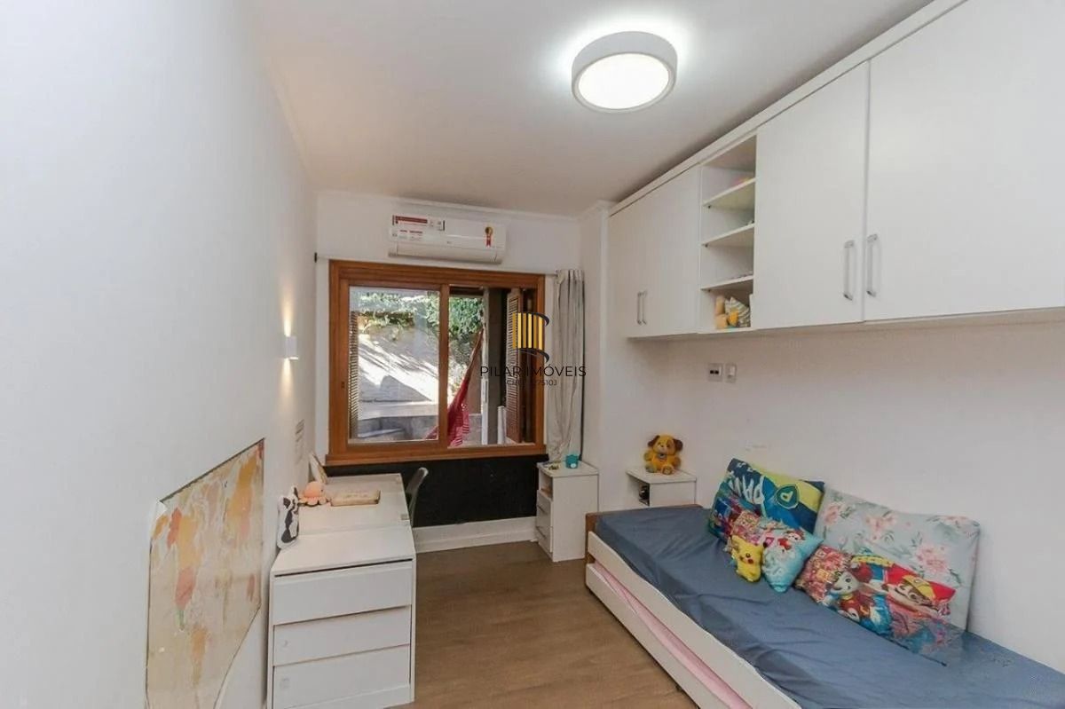 Oportunidade Única! Garden Semimobiliado com 3 Quartos e Varanda Gourmet e piscina. Bairro Petrópolis