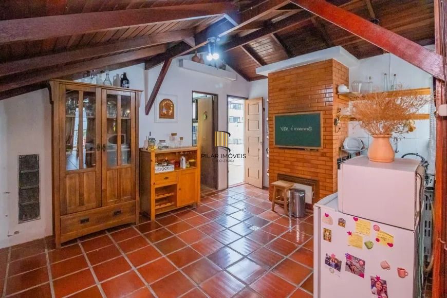 Cobertura com 3 Quartos e 3 banheiros 149 m² no Cristo Redentor