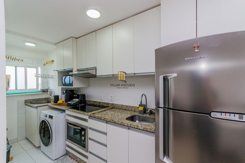 Apartamento 2 dormitórios no bairro Humaitá