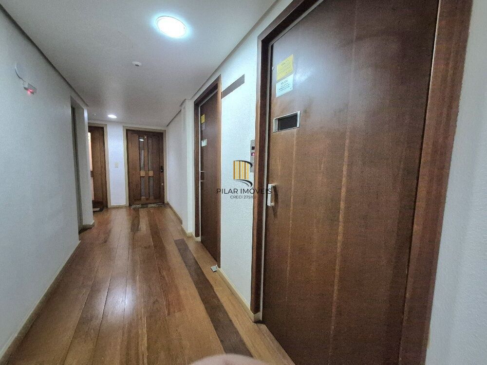 Apartamento 3 dormitórios no bairro Mont Serrat
