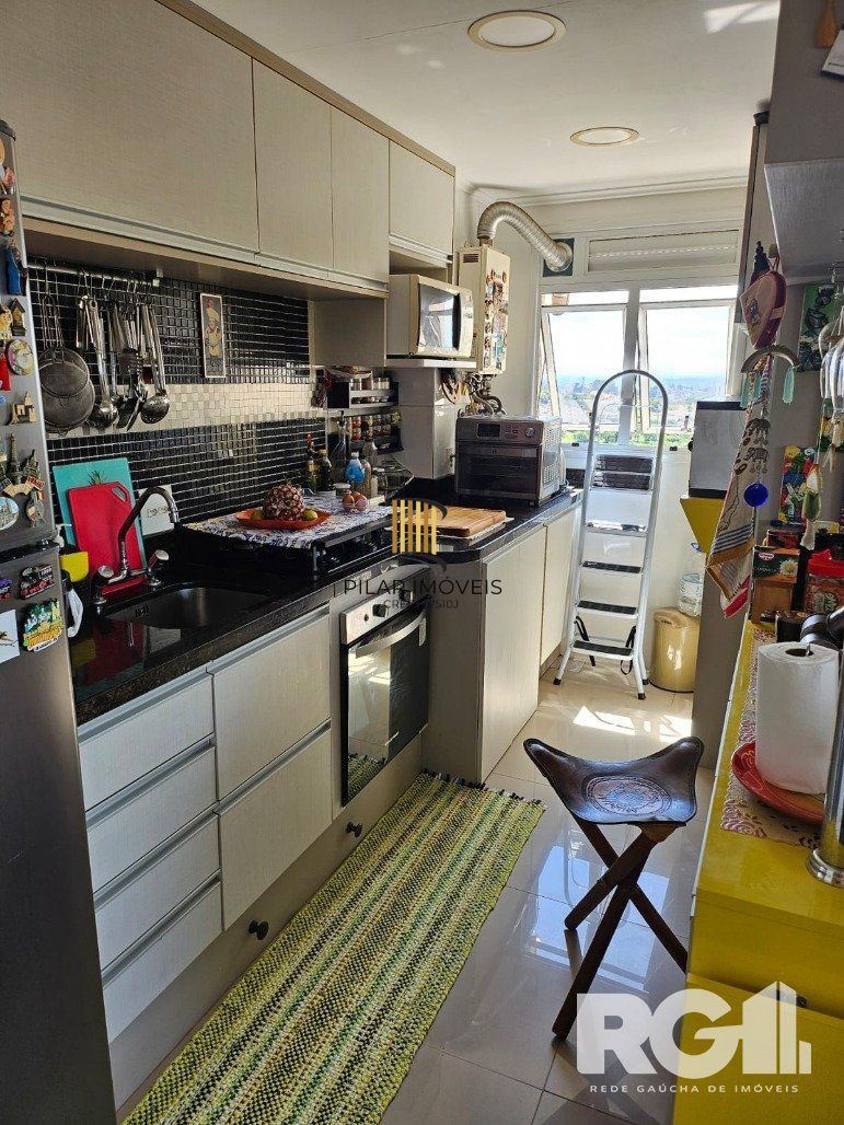 Apartamento 2 dormitórios no bairro Morro Santana