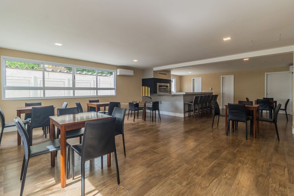 Apartamento 2 dormitórios com suíte no Alto Petrópolis – Porto Alegre