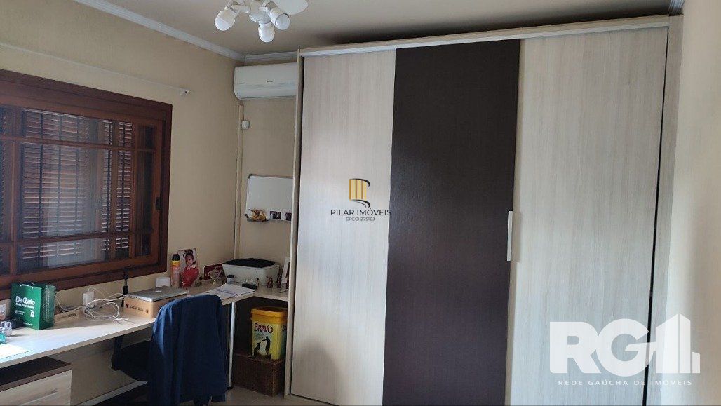 Casa com 3 dormitórios na Rua, Paulo Madureira Coelho, proximo ao novo Cesto, Morro Santana