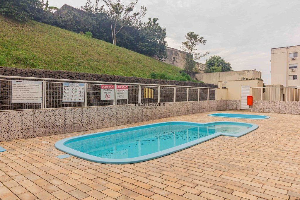 Garden com 3 dormitórios e pátio amplo na Zona Norte