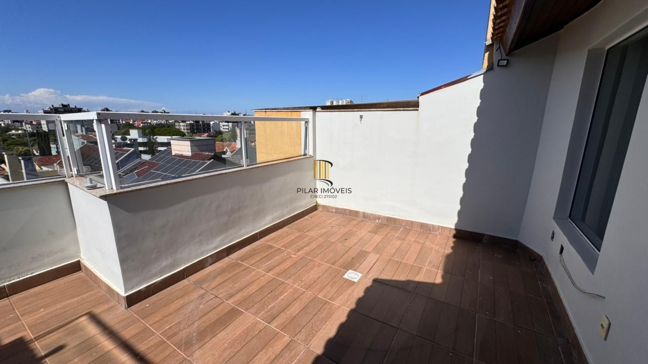 Casa Semimobiliada 3 dorm em Condomínio Fechado no Jardim Planalto