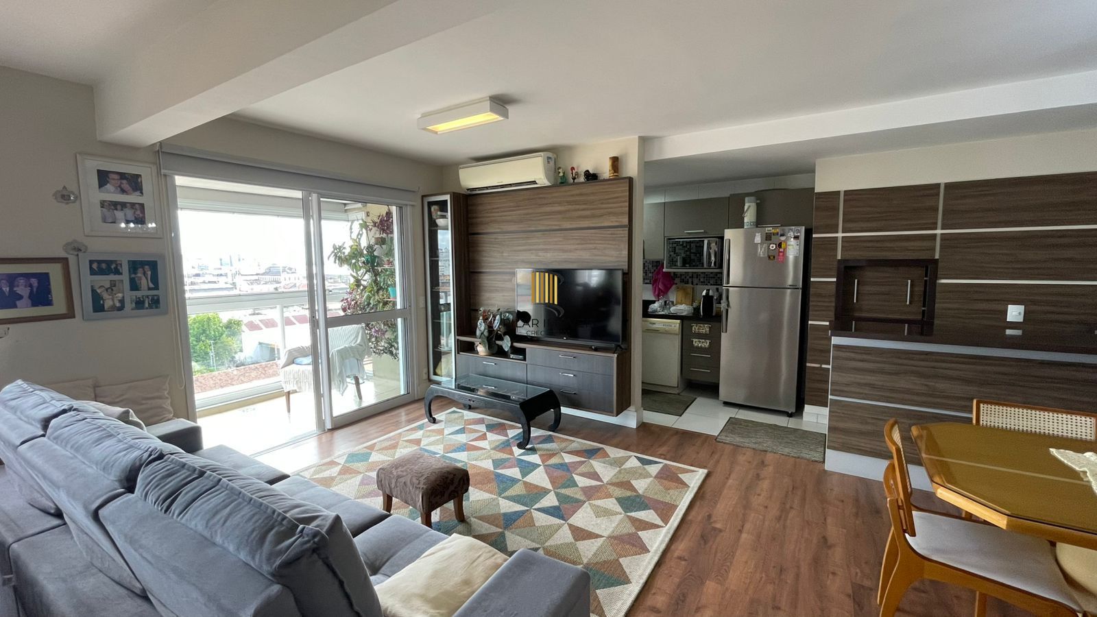 Apartamento com vista para o Guaíba e sacada ampla no Rossi Fiateci - Pilar Imóveis