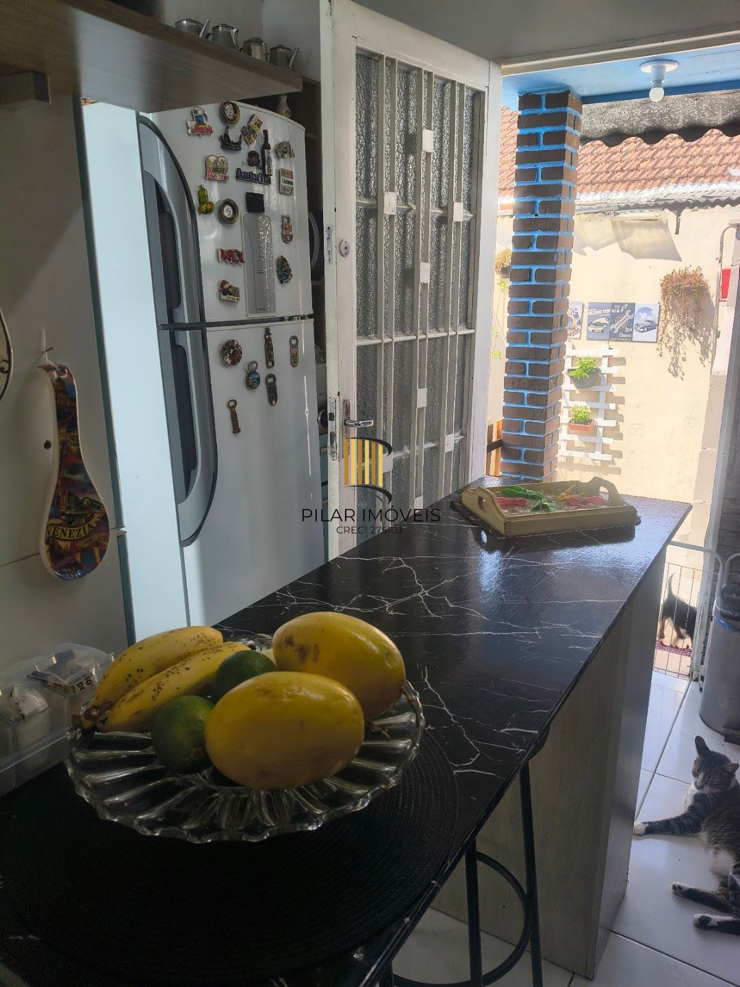 Casa de alvenaria com 3 dormitorios, e churrasquiera.  Jardim Carvalho