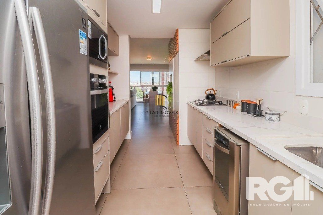Apartamento Residencial de 3 Quartos Mobiliado em Porto Alegre, Rio Grande do Sul