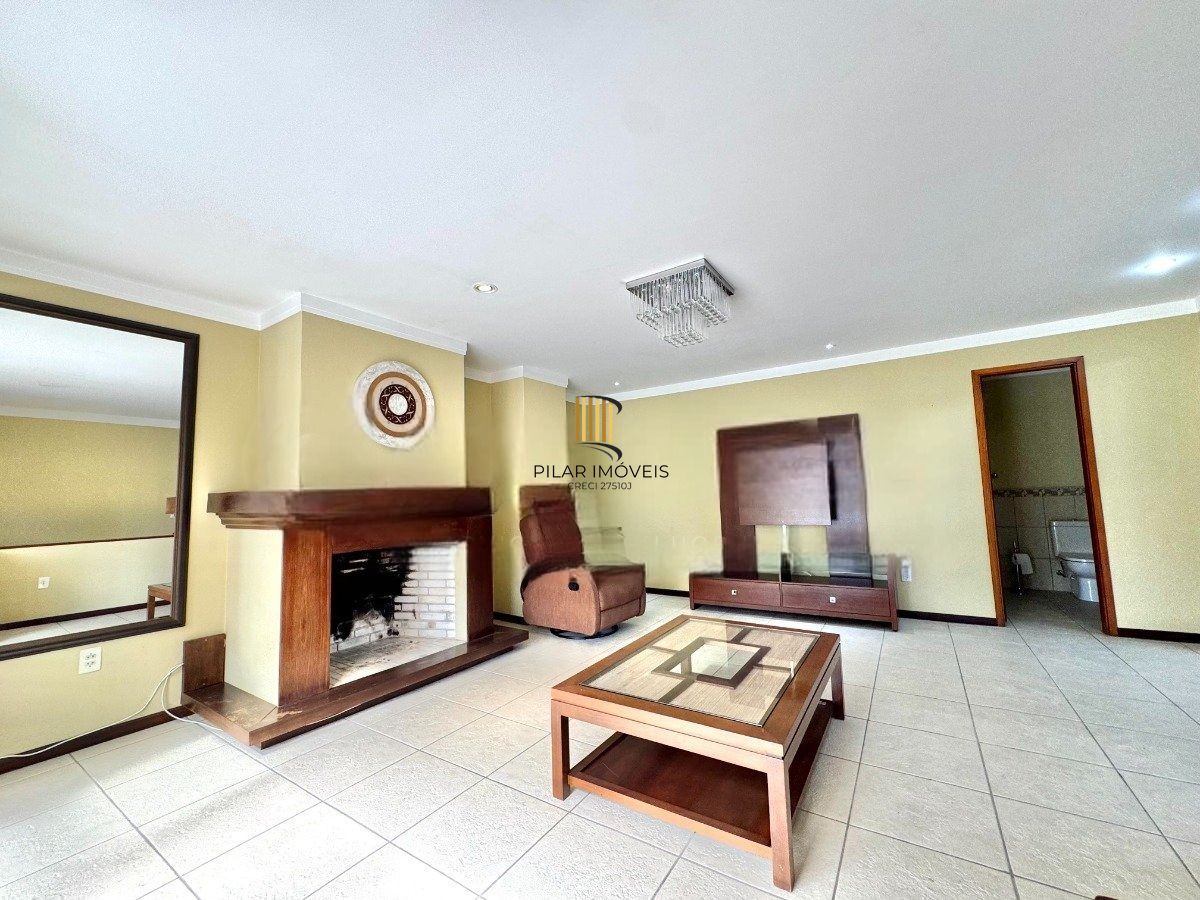 Cobertura duplex com 3 dormitórios e terraço no Cristo Redentor