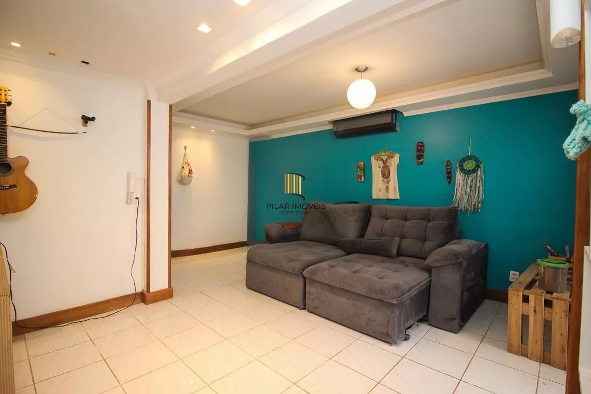Apartamento com 2 dormitórios e jardim perto do Jardim Botânico