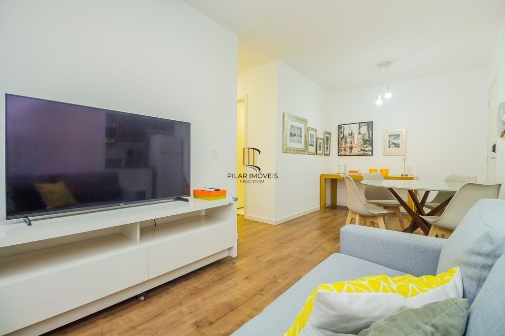 Apartamento à venda  3 dorms, mobiliado  Avenida da Cavalhada - Pilar Imóveis