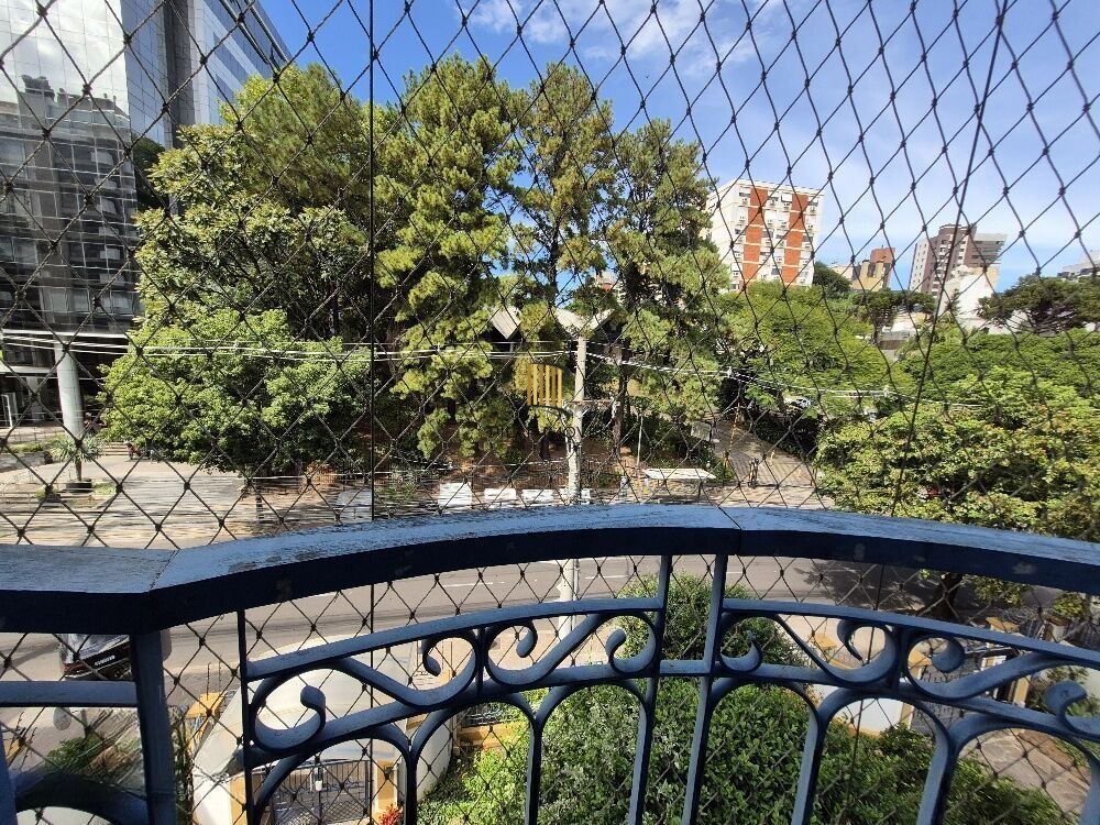 Apartamento 3 dormitórios no bairro Mont Serrat