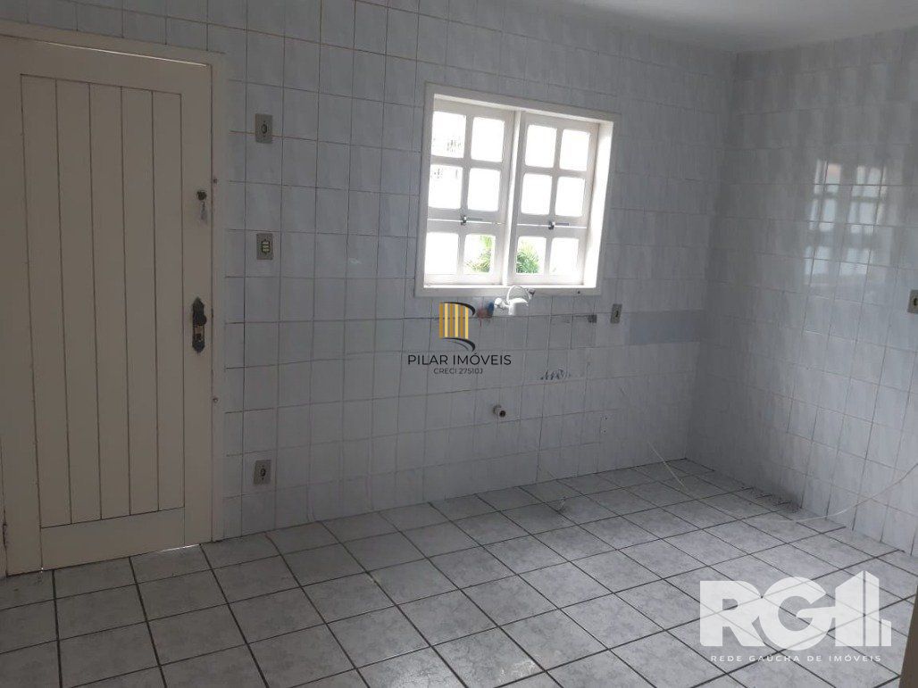 Sobrado 2 dormitórios no bairro Jardim Itu