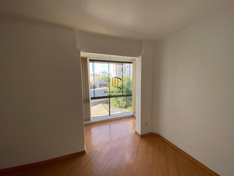 Cobertura reformada 2 dorm com vaga - Jardim São Pedro