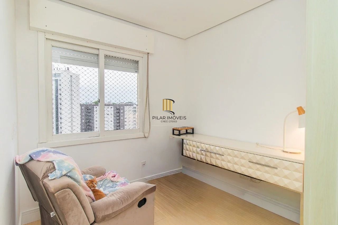 Cobertura com 3 Quartos (1 suíte) e 3 banheiros, 158 m², 2 vagas