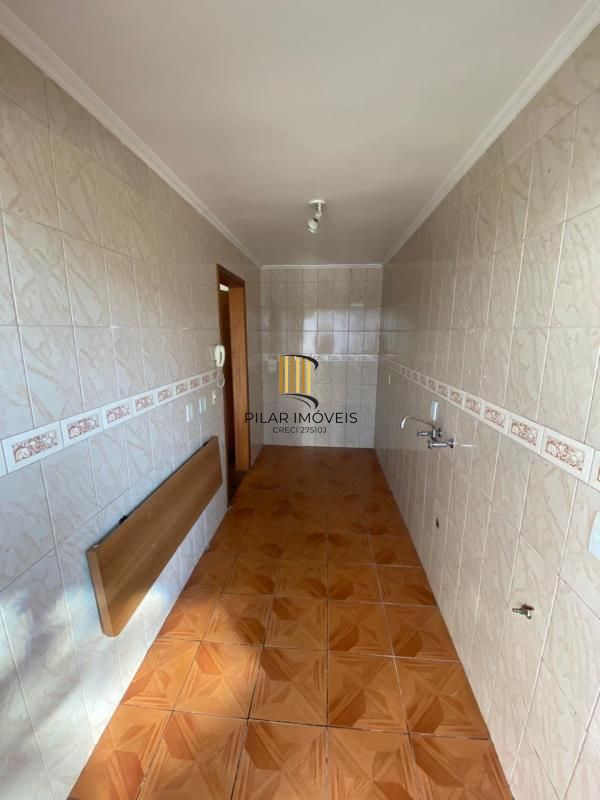 Cobertura reformada 2 dorm com vaga - Jardim São Pedro