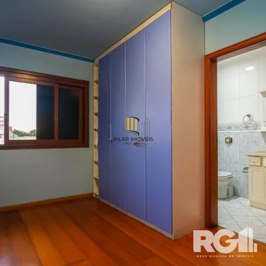 Casa 4 dormitórios no bairro Parque Santa Fé