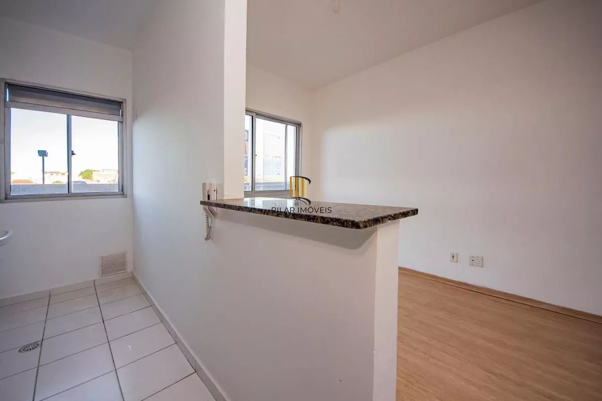 Apartamento 2 dorm, 1 vaga coberta   na Ary Tarrago- Jardim Itu