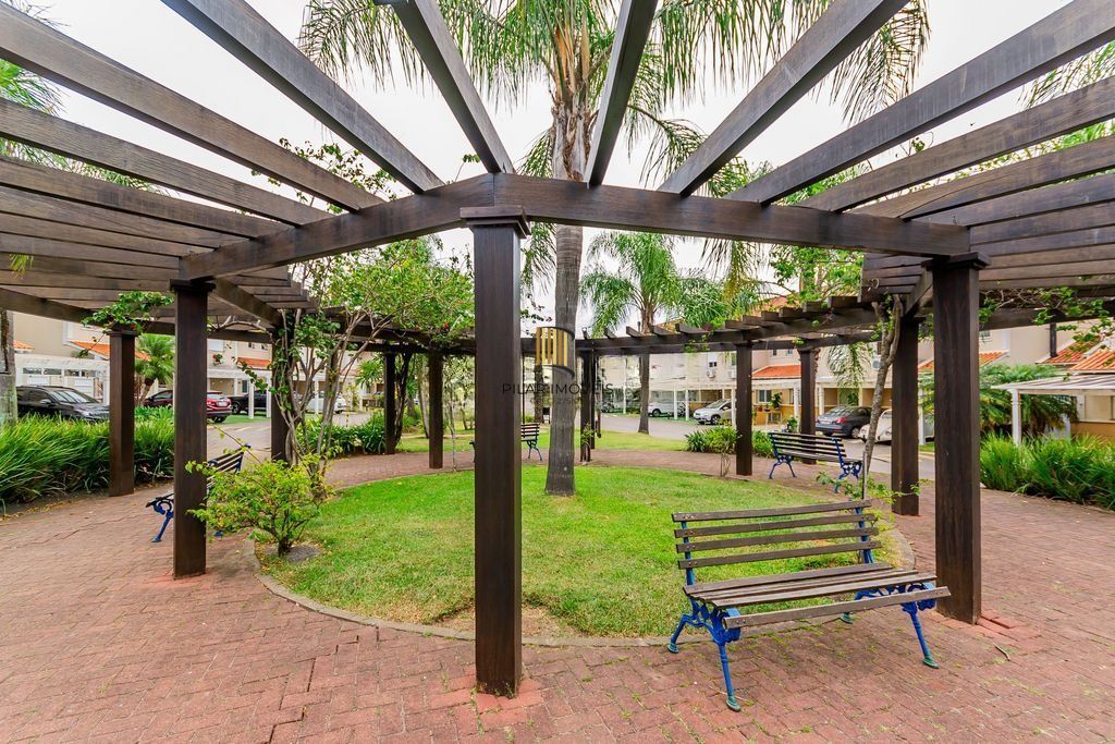 Casa de Condomínio 4 dormitórios no bairro Ecoville
