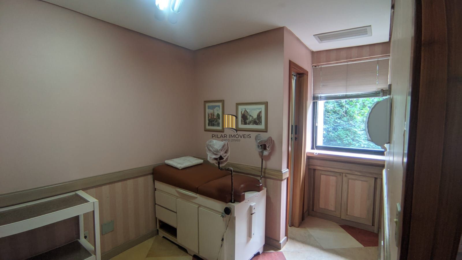 Conjunto comercial com 2 salas, prontas para atendimento, Moinhos de Vento