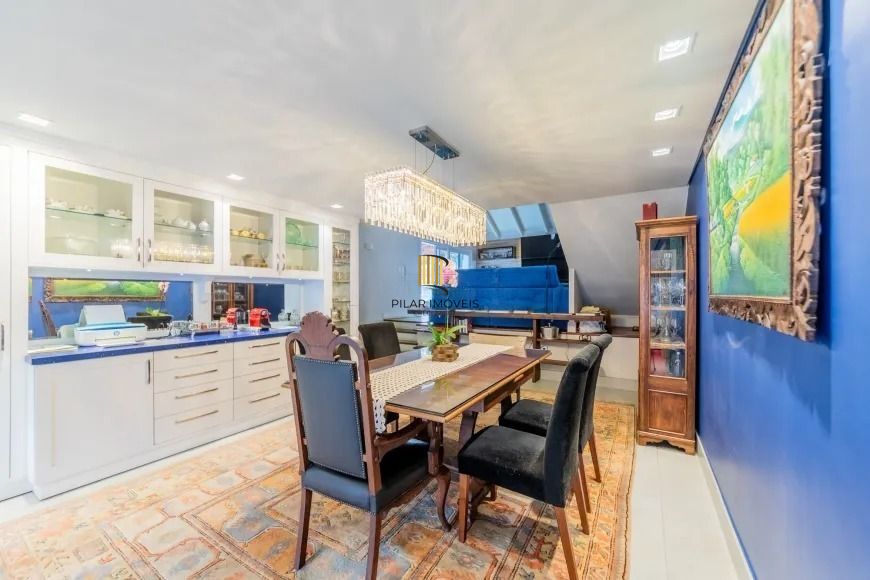 Casa alto padrão com 3 suítes e piscina no Boa Vista