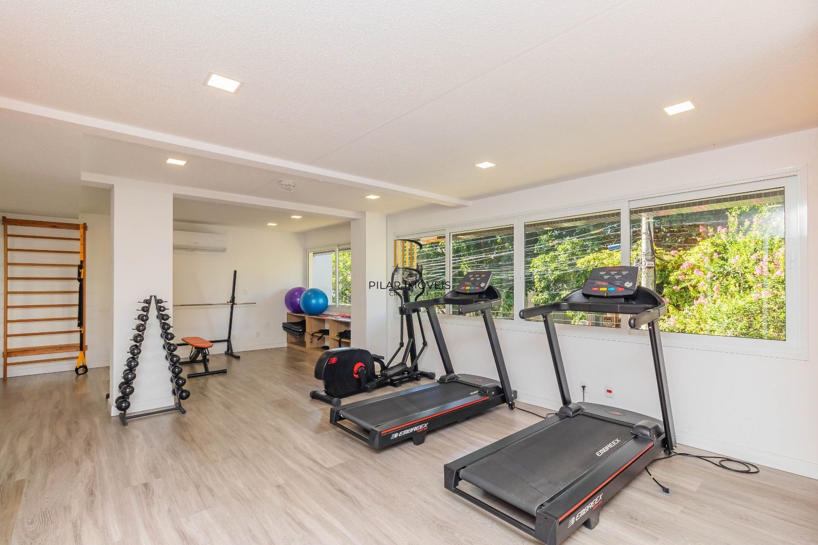 Apartamento 2 dormitórios no bairro Passo da Areia