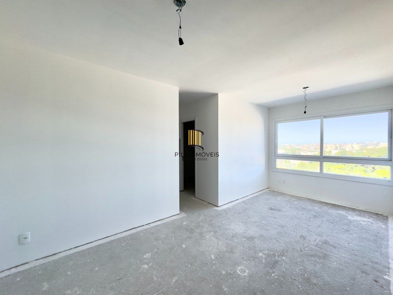 Apartamento de 02 dormitórios. 59m² privativos, churrasqueira e vaga, com suíte próximo Puc
