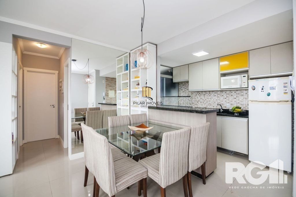 Apartamento 3 dormitórios no bairro Vila Ipiranga