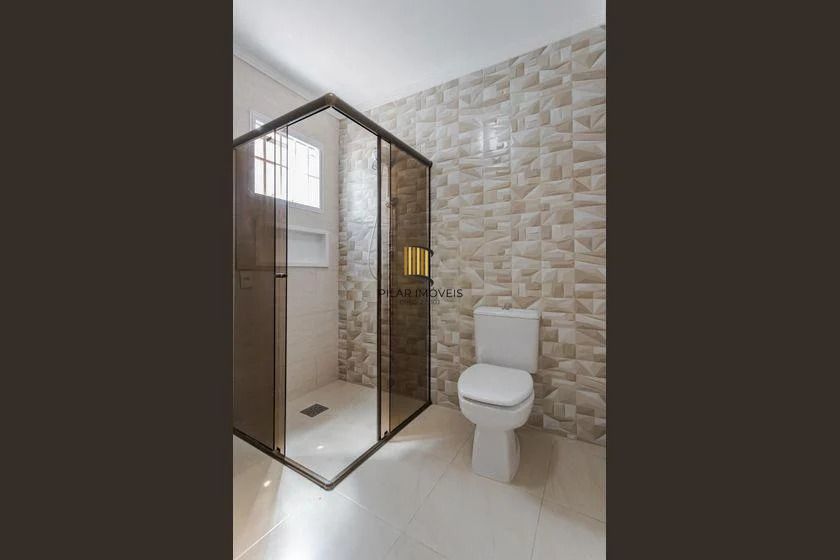 Casa térrea com 3 dormitórios, espaço gourmet e 3 vagas.