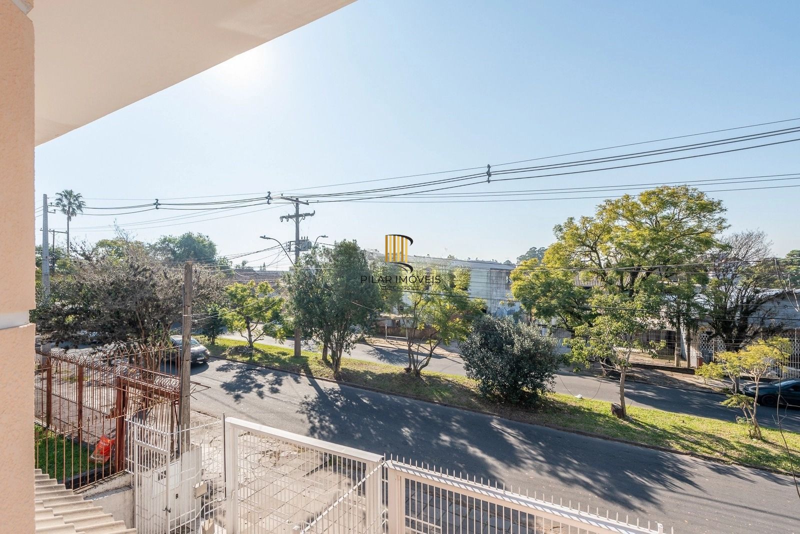 Sobrado moderno com 3 dor, suíte, piscina e espaço gourmet no Jardim Itu