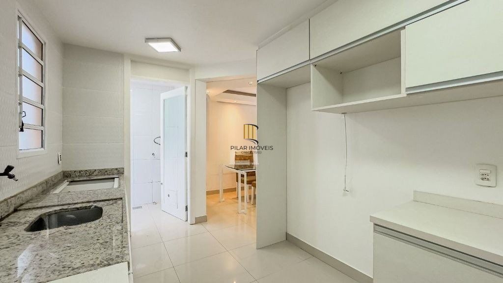Casa de Condomínio 3 dormitórios no bairro Jardim Itu