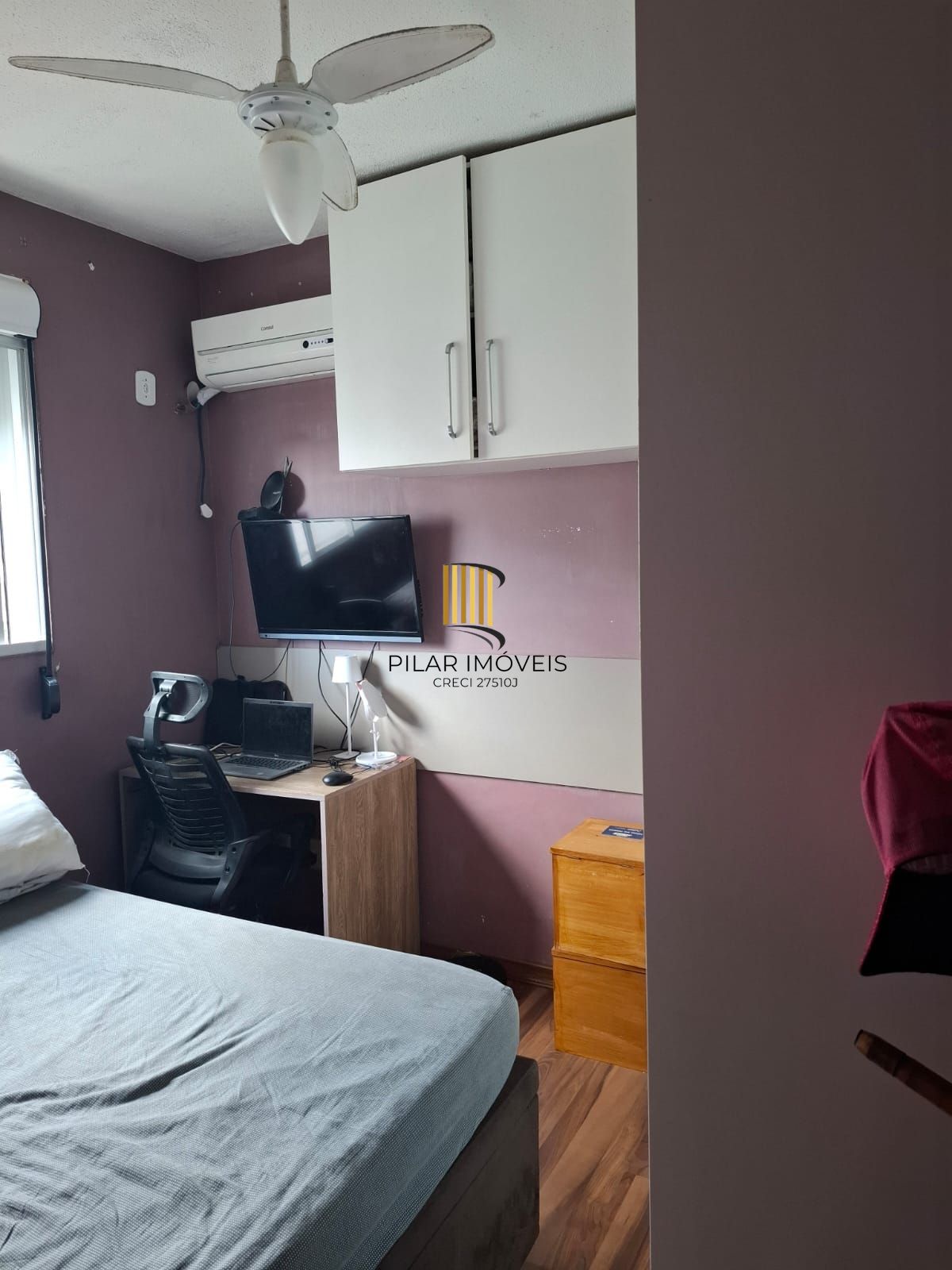 Apartamento 2 dormitórios, 1 vaga, condomínio Porto Sinai com infra Completa.