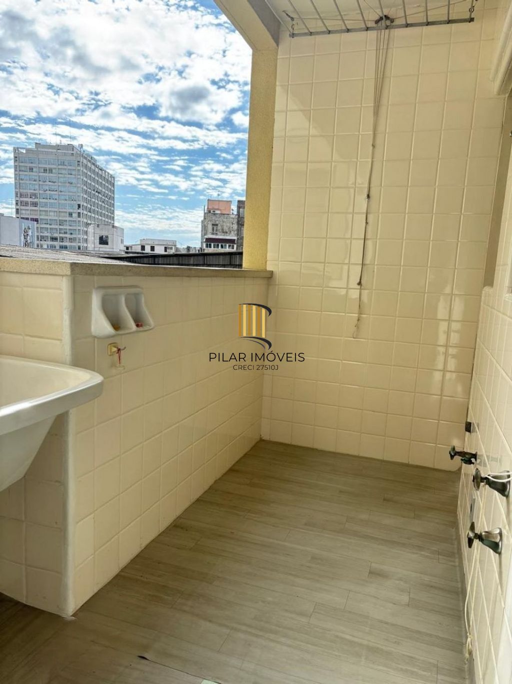 Apartamento 3 dormitórios à venda Rua Riachuelo, Centro Histórico - Porto Alegre