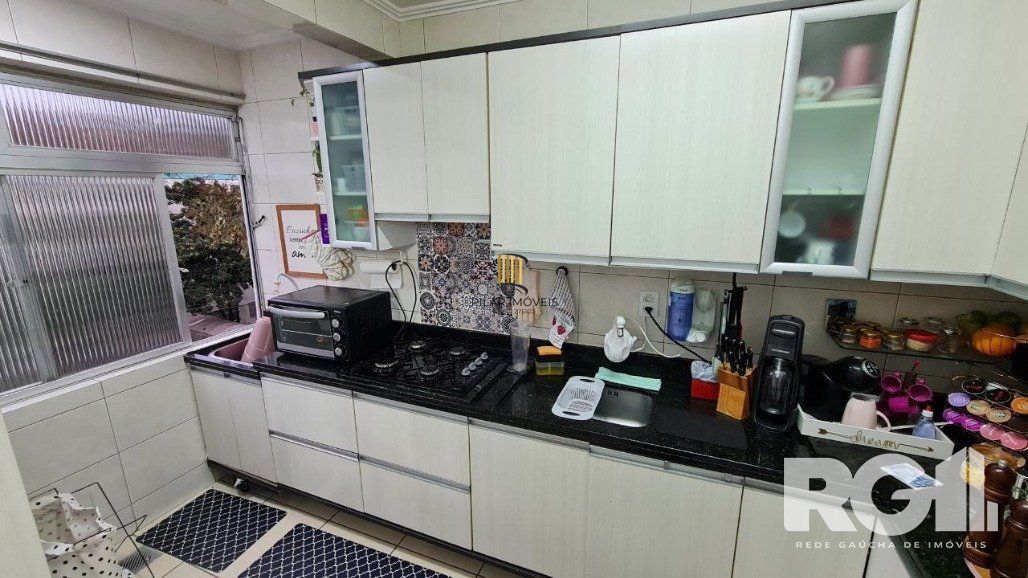 Apartamento 2 dormitórios no bairro Rubem Berta