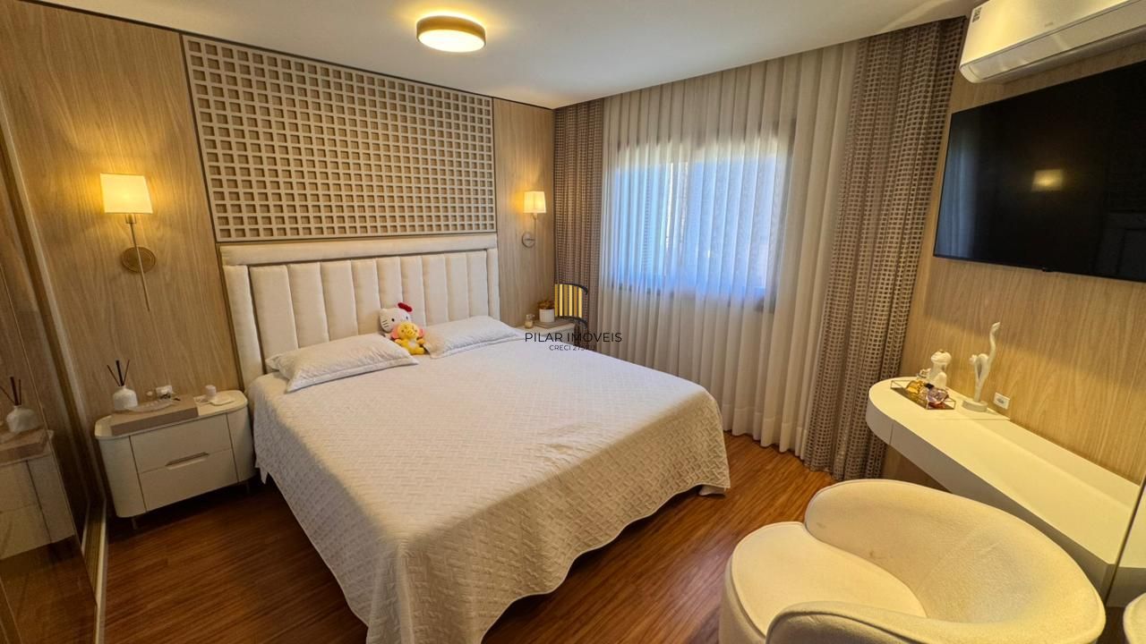 Casa Semimobiliada 3 dorm em Condomínio Fechado no Jardim Planalto