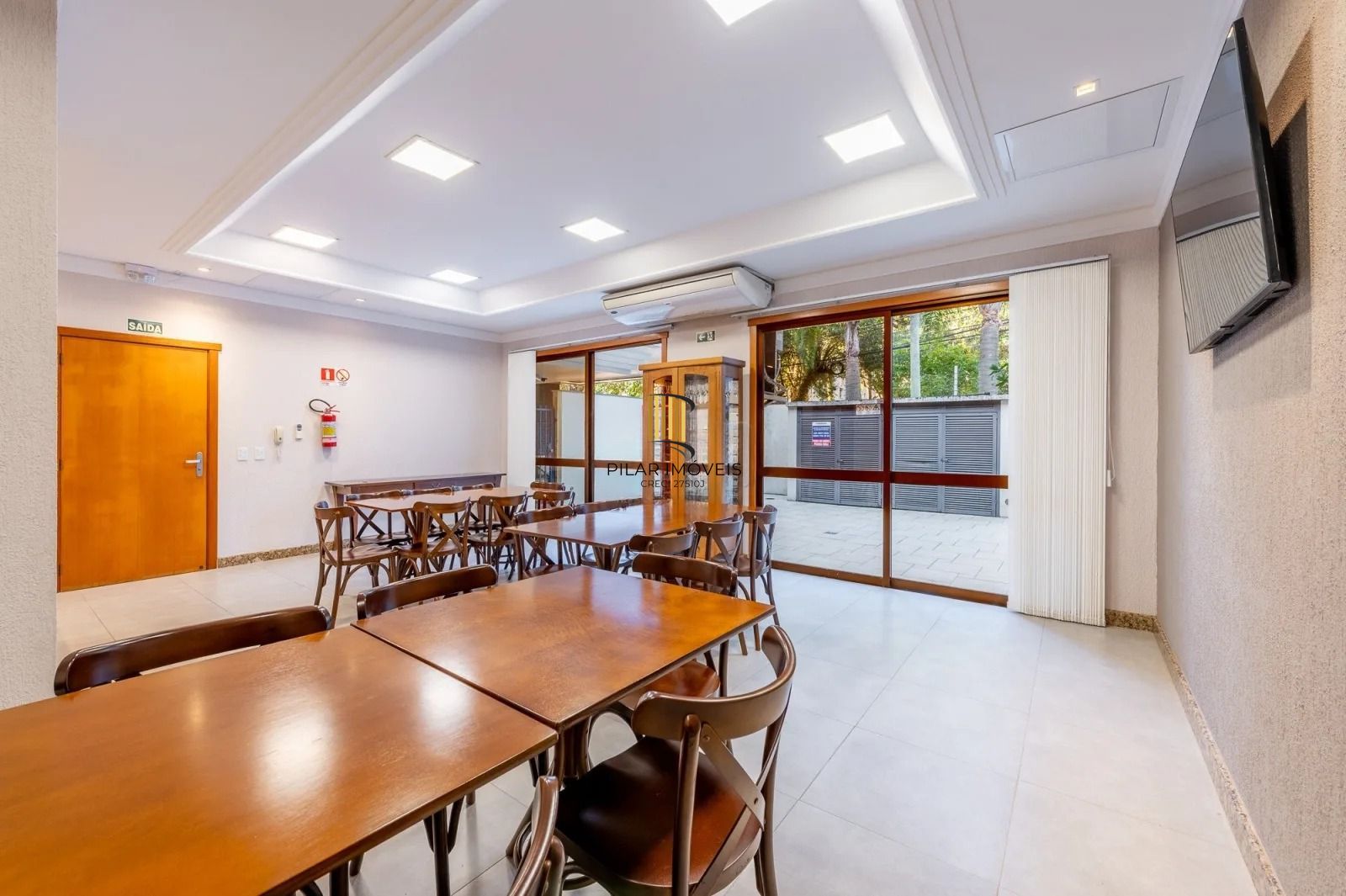 Apartamento com lareira e churrasqueira no Higienópolis