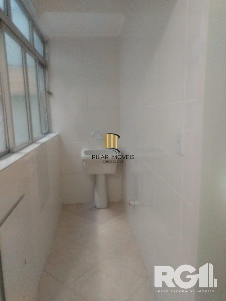 Apartamento 2 dormitórios no bairro Sarandi