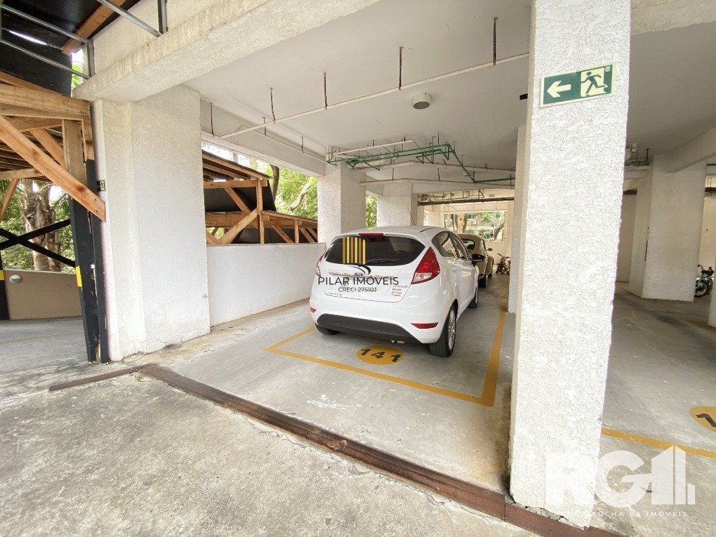 Apartamento de 2 dormitórios com suíte, churrasqueira, 2 vagas, condomínio com infraestrutura completa.