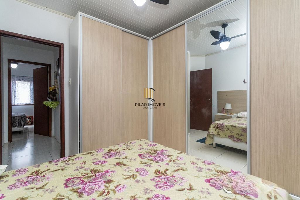 Casa com 3 dormitórios e suíte no Jardim Botânico, POA