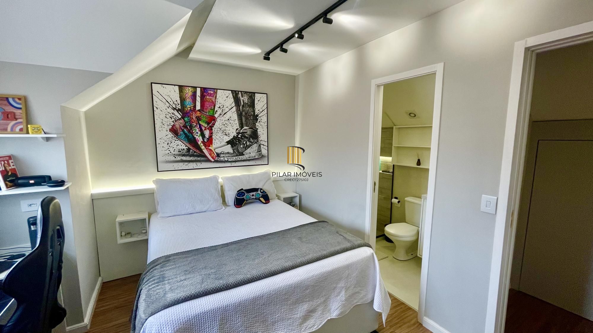 Casa em condomínio com 4 dormitórios e lazer completo no Ecoville
