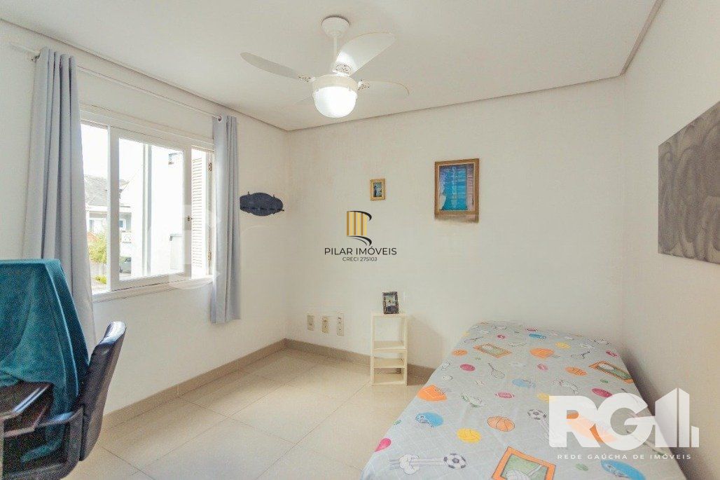 Casa de Condomínio 5 dormitórios no bairro Sarandi