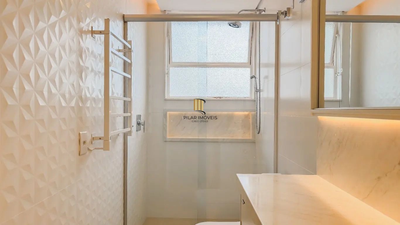 Apartamento com 3 quartos e 169m² com vista pro Guaiba, Av.  Independência, Porto Alegre.