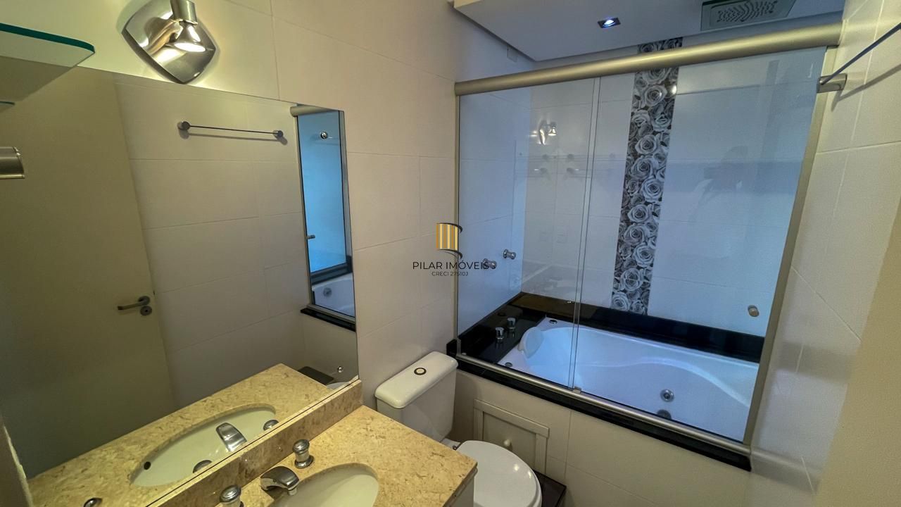 Casa em Condomínio 4 Dormitórios com Suíte no Lindoia - Porto Alegre