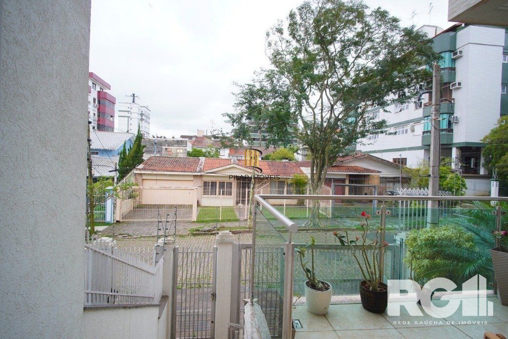 Casa 3 dormitórios no bairro Jardim Lindóia