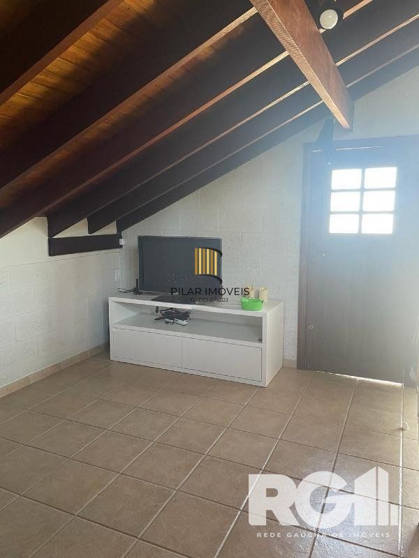 Casa 2 Dormitório(s) Bairro São Lucas