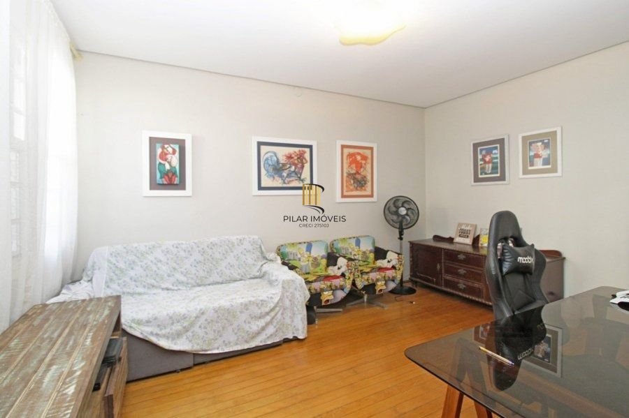 Casa 4 dormitórios no bairro São João