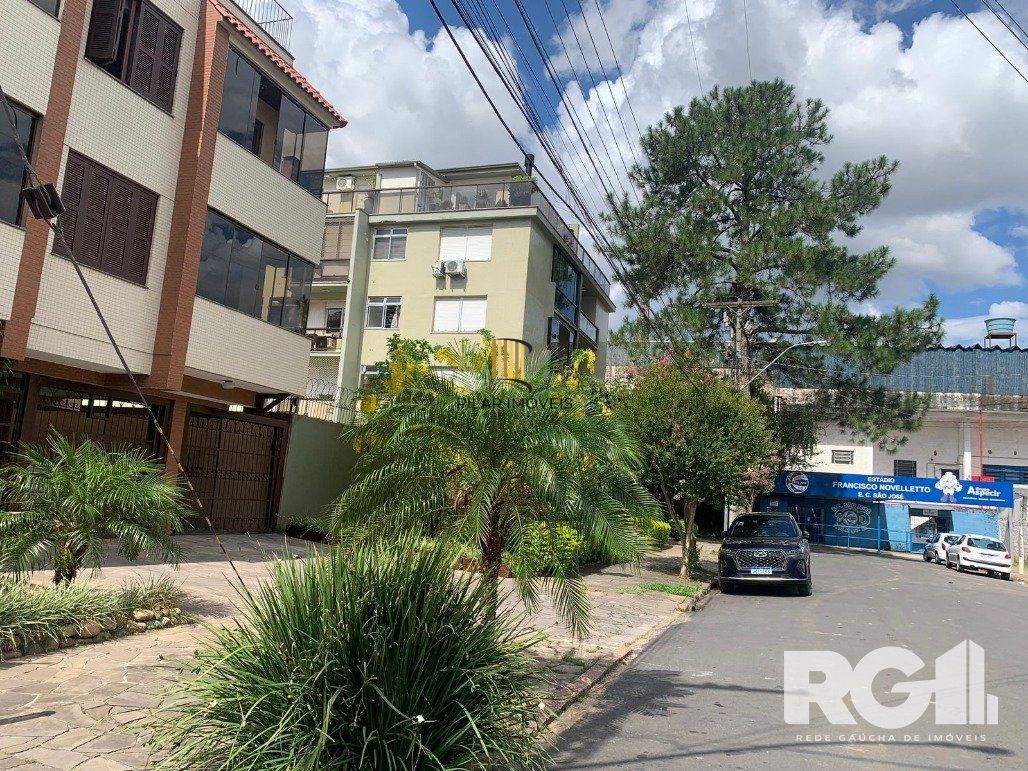 Cobertura 4 Dormitório(s) Bairro Santa Maria Goretti
